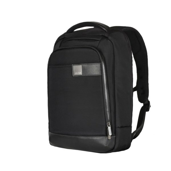 Titan Městský batoh Power Pack Backpack Slim Black 15