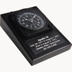 Cestovní budík Bulova Lunar Pilot B1971