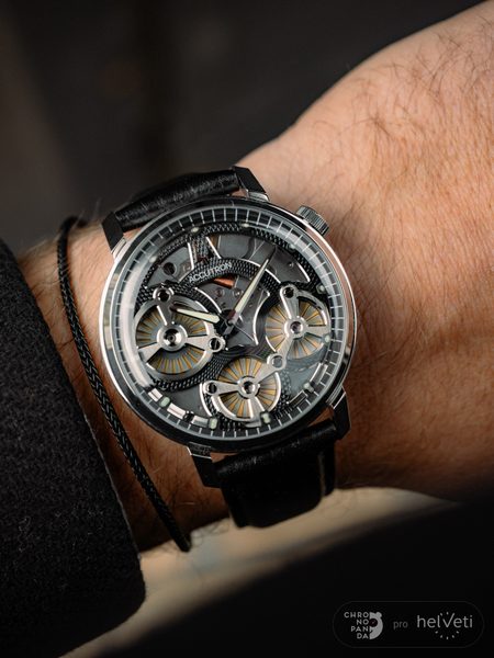 Bulova Accutron Spaceview Evolution 26A210A - Obrázek 3