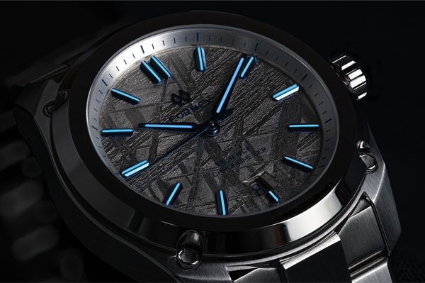 Formex Essence ThirtyNine Automatic Chronometer Space Ghost 0339.1.6643.101 - Obrázek 3