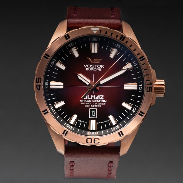 Vostok Europe Almaz Automatic Line NH35-320B679 - Obrázek 2